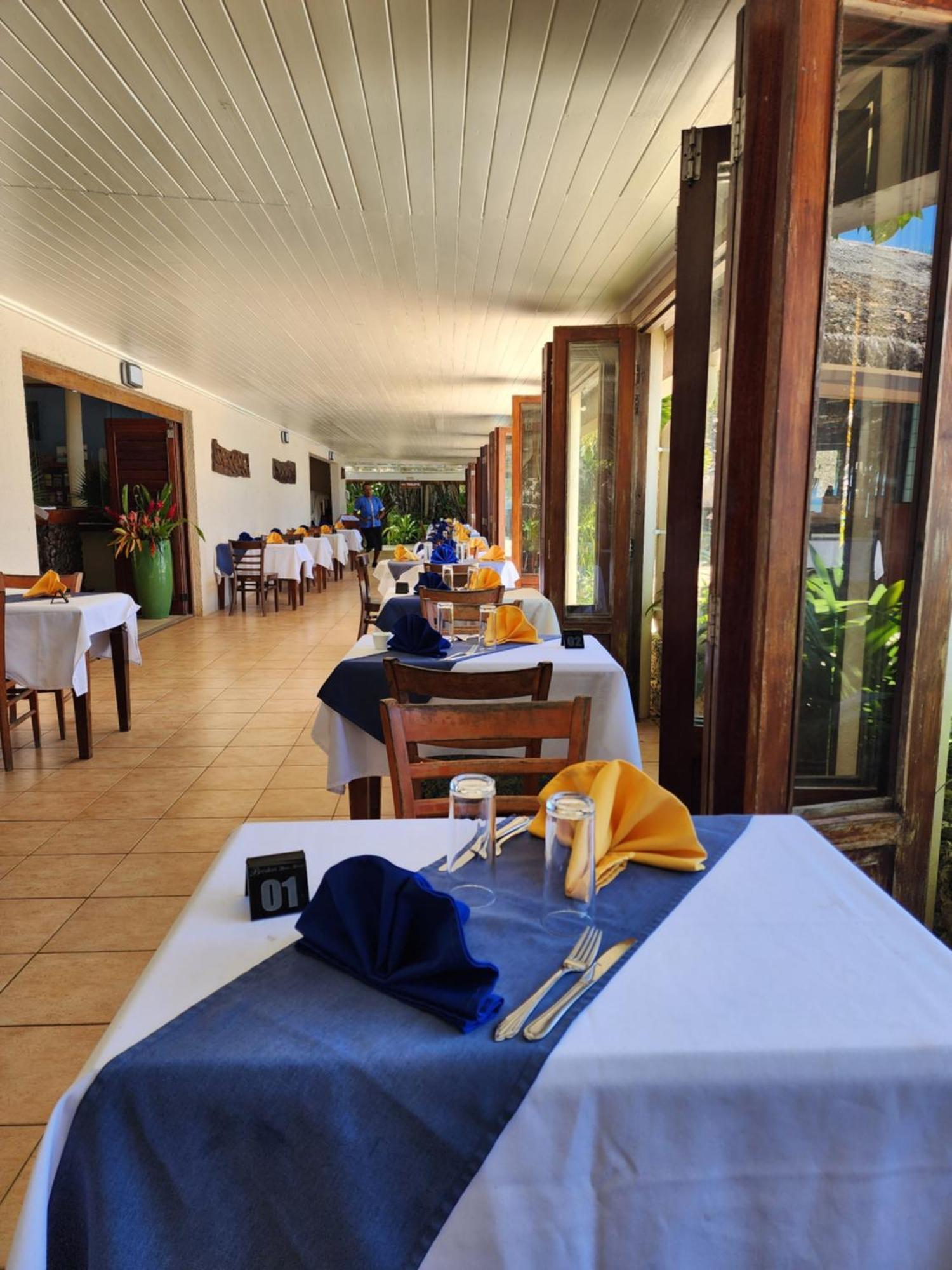 Breakas Beach Resort (Adults Only) Port Vila Eksteriør bilde