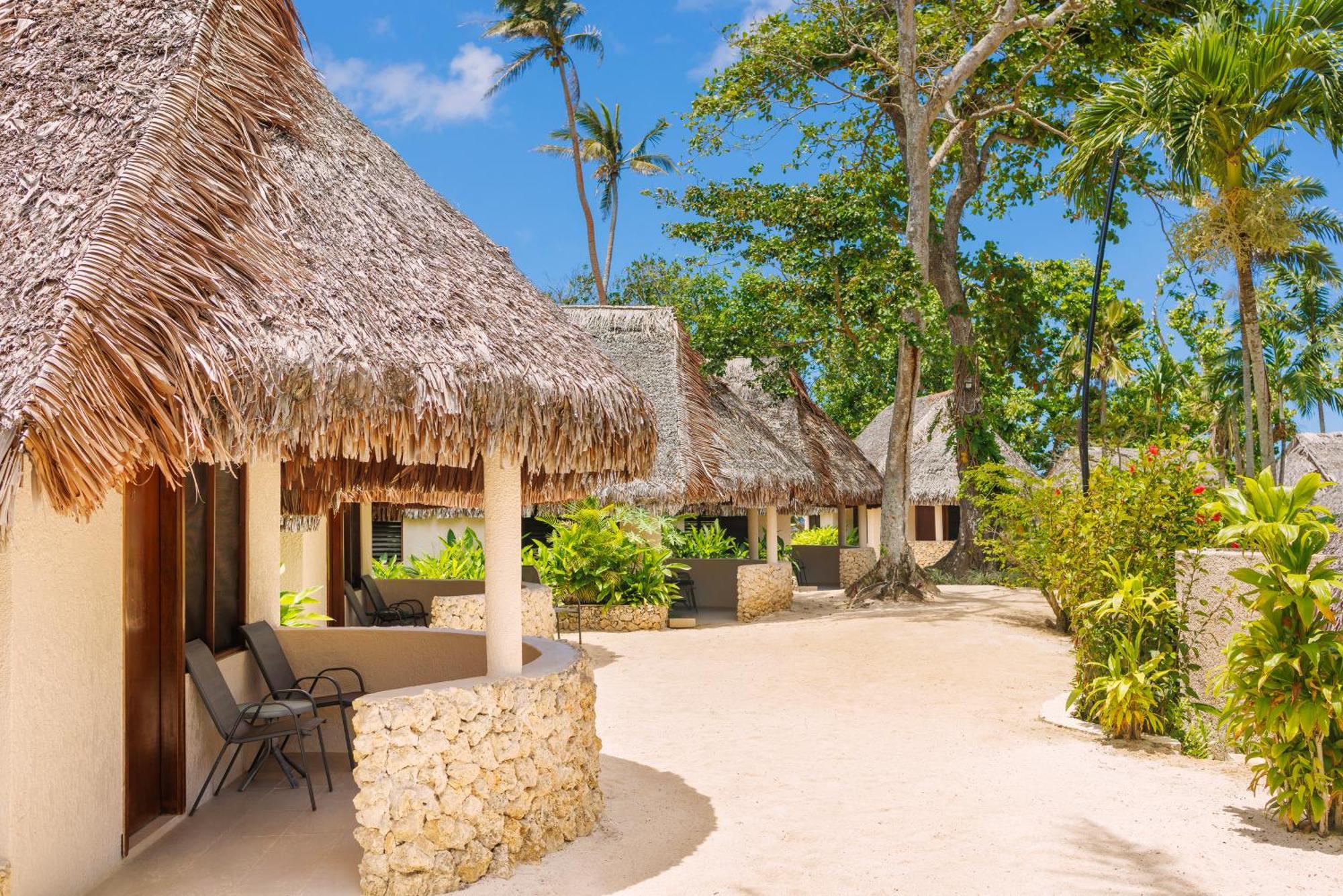 Breakas Beach Resort (Adults Only) Port Vila Eksteriør bilde