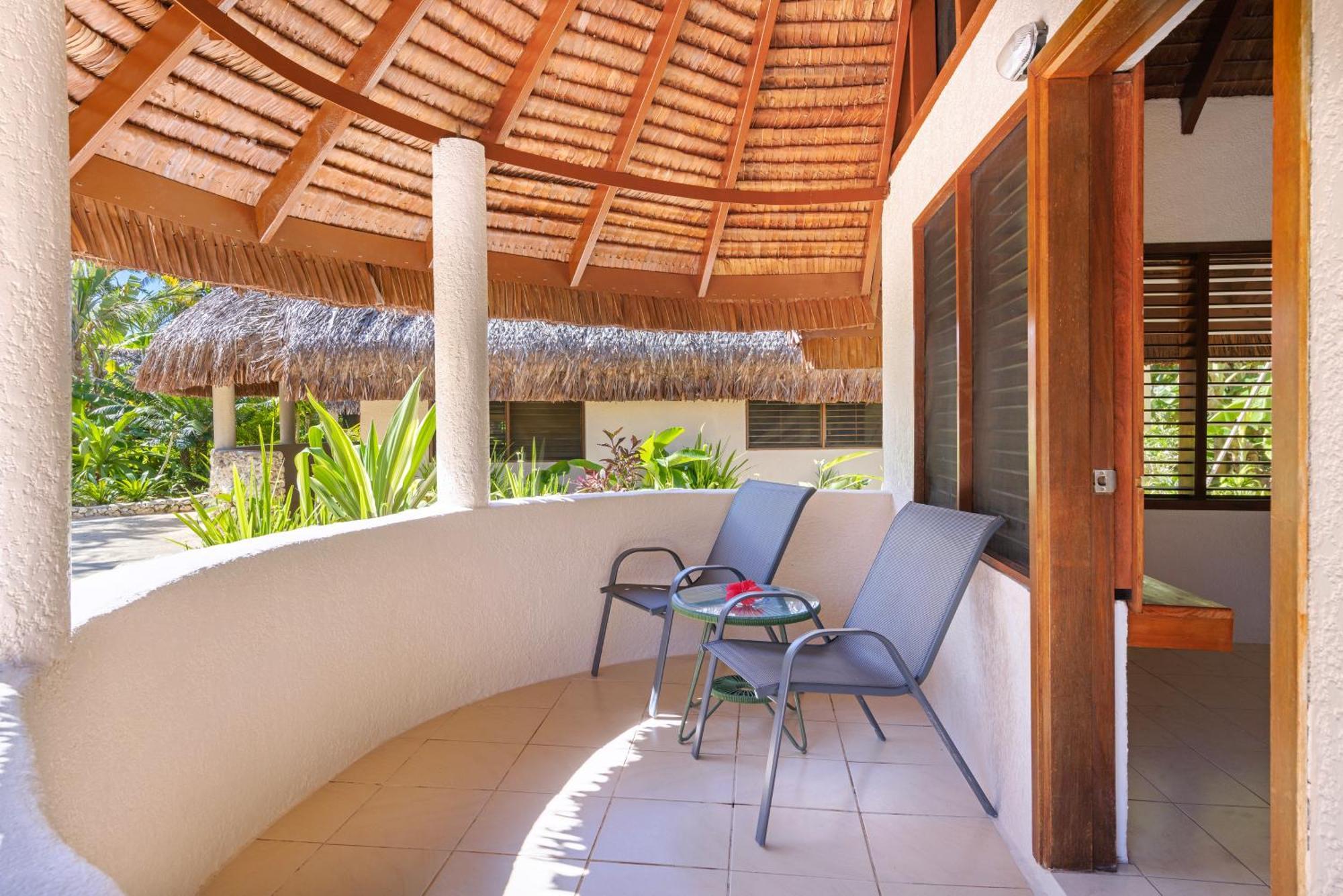 Breakas Beach Resort (Adults Only) Port Vila Eksteriør bilde