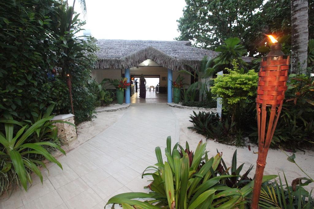Breakas Beach Resort (Adults Only) Port Vila Eksteriør bilde