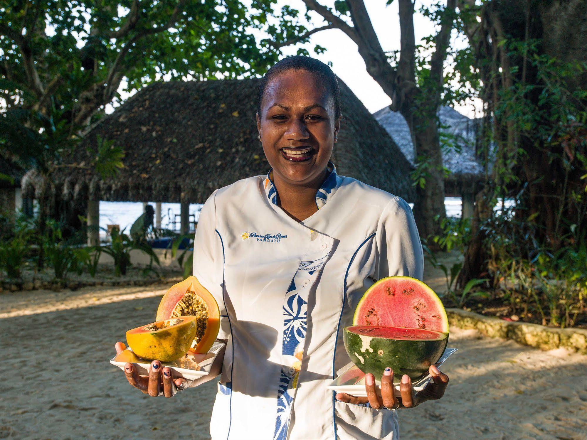Breakas Beach Resort (Adults Only) Port Vila Eksteriør bilde